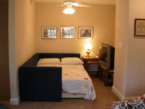Bethany Beach Rental - Upstairs TV room for sleeping